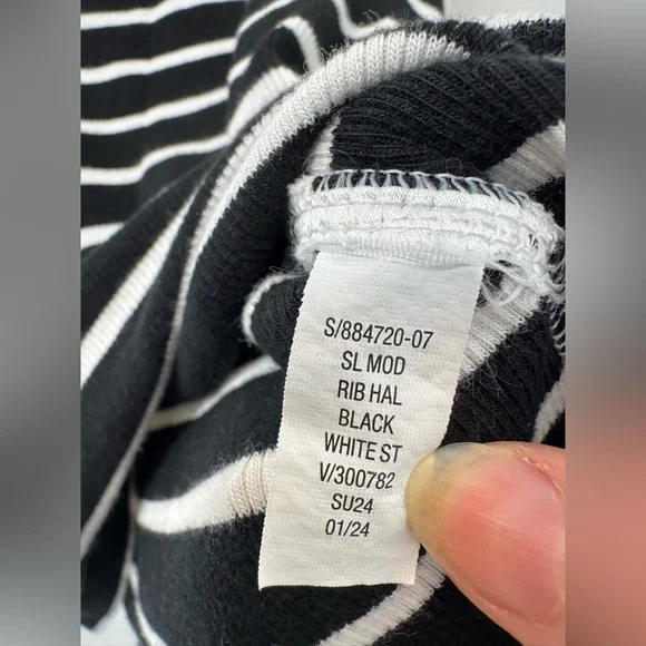 Gap Modern Rib Cropped Halter Top - Picture 5 of 5